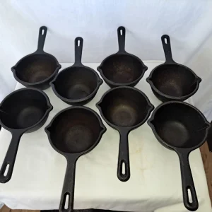 Cast Iron MELTING POT w Double Spouts